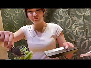 【エロ動画】スケベな素人女教師の、フェラプレイエロ動画！