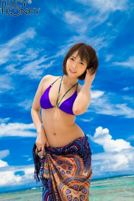 Makoto toda hair nude pictures swimsuit off bikini off002