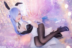 White Swimsuit Bikini Maid Suit Rem： A Different World Starting from Re Zero Cosplay030