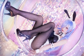 White Swimsuit Bikini Maid Suit Rem： A Different World Starting from Re Zero Cosplay031