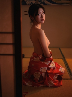 Izakaya hostess nude pictures bust top nipples027