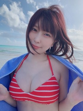 Rin Miyauchi Swimsuit Bikini Gravure Under the Same Sky 2021024