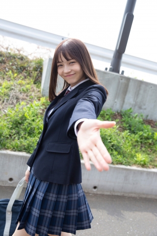 Nanako Kurosaki 17 years old active high school girl idol004
