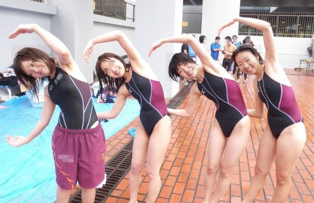 Swimsuit Competition： A compilation of older women in school swimsuits017