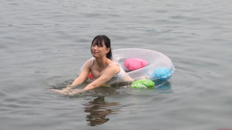 Rei Kaminishi Swimsuit Gravure Making of Water Temperature Vol2033