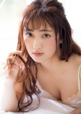 Kazusa Okuyama Swimsuit Queen of gravure who is also active as an actress009