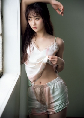 Kazusa Okuyama Swimsuit Queen of gravure who is also active as an actress011