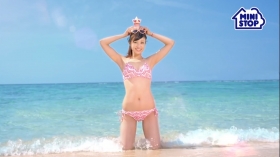 Mihana Hirose Bikini CM Mini Stop Halo Halo Nerin Milk Strawberry009
