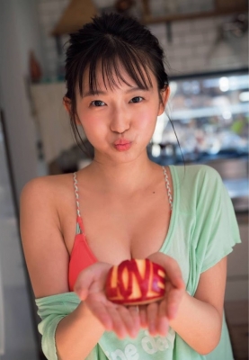 Onda Shida Japans cutest bikini schoolgirl 77017