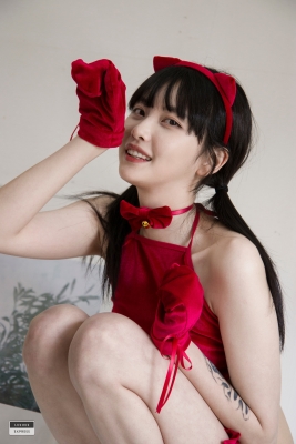Red string bikini Korean girl035
