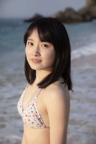 Chisaki Morito Morning Musume To the sea024