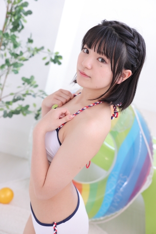 Hinako Tamaki White Swimsuit Bikini Floatation Ring 4030
