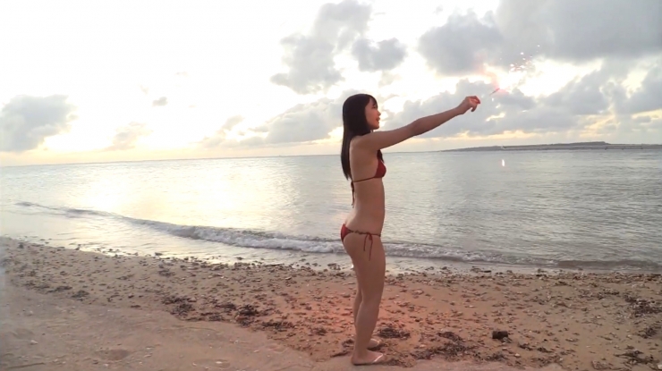 Nanami Sakira Healthy Red Swimsuit Bikini Fireworks Sunset Sea Beach048