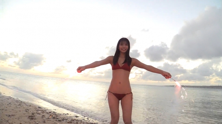 Nanami Sakira Healthy Red Swimsuit Bikini Fireworks Sunset Sea Beach051