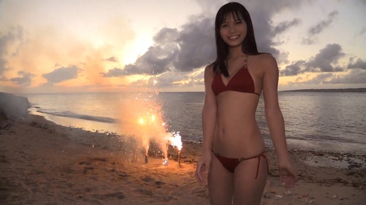 Nanami Sakira Healthy Red Swimsuit Bikini Fireworks Sunset Sea Beach063