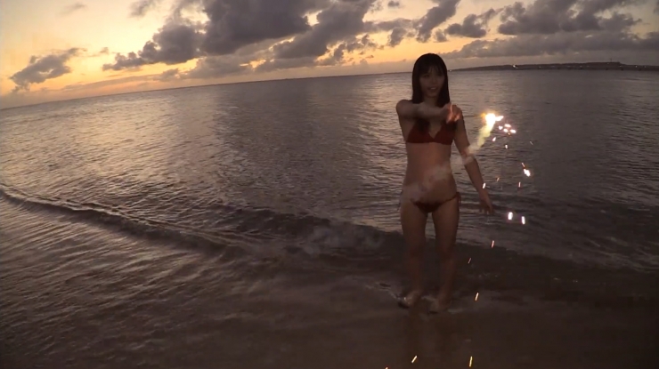 Nanami Sakira Healthy Red Swimsuit Bikini Fireworks Sunset Sea Beach068