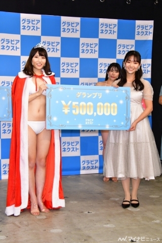 Gravure Next 2021 Press Conference White Swimsuit Bikini Lemon Graduates Hina Shimizu Yuki005