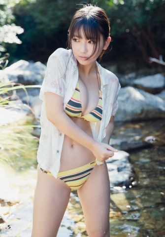 Aika Sawaguchi gravure queen of harmony on the southern island005