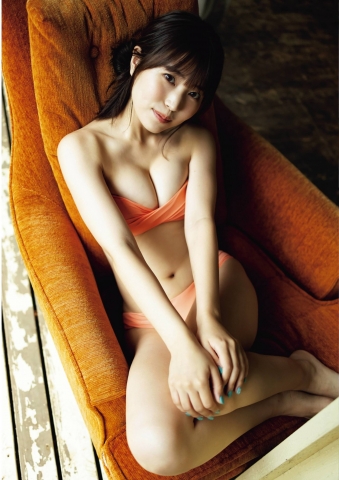 Maki Shinkai in a Narumi Sky Bikini Lets admire the gravurean body line003