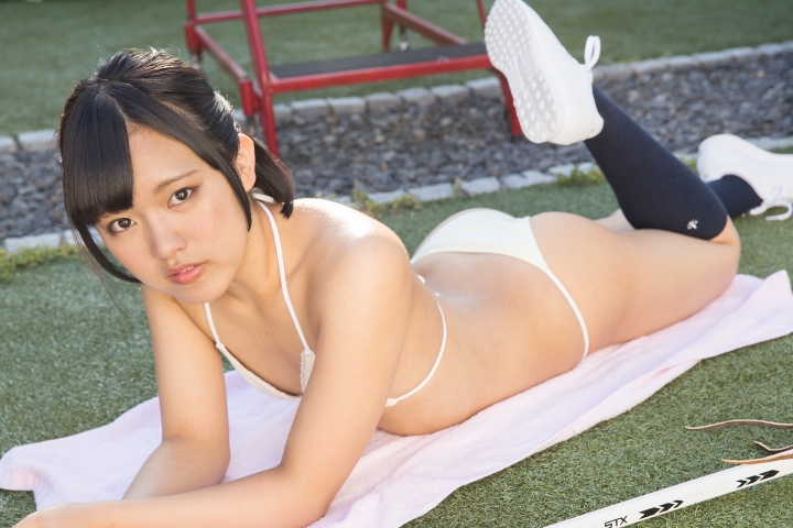 Anju Kouzuki White bikini even on a small day022