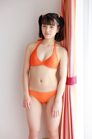 Hinako Tamaki Orange Bikini Swimsuit009