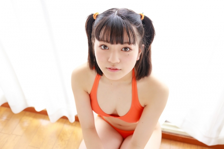 Hinako Tamaki Orange Bikini Swimsuit035