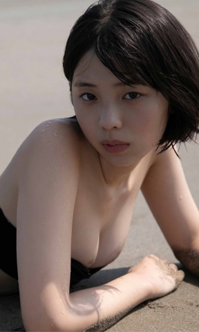  Hina KIKUCHI Swimsuit Bikini011