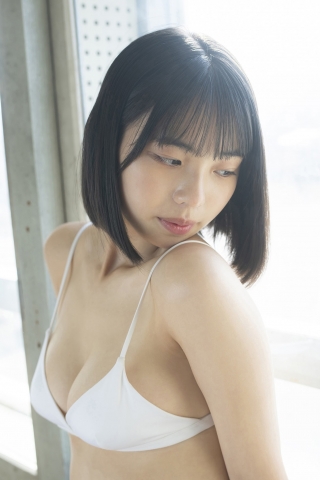  Hina KIKUCHI Swimsuit Bikini 0p033