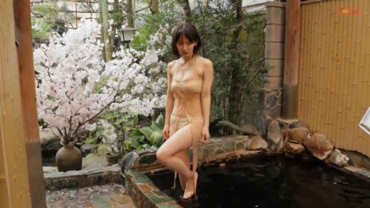 Riho Yoshioka bathhouse swimsuit photo shoot128