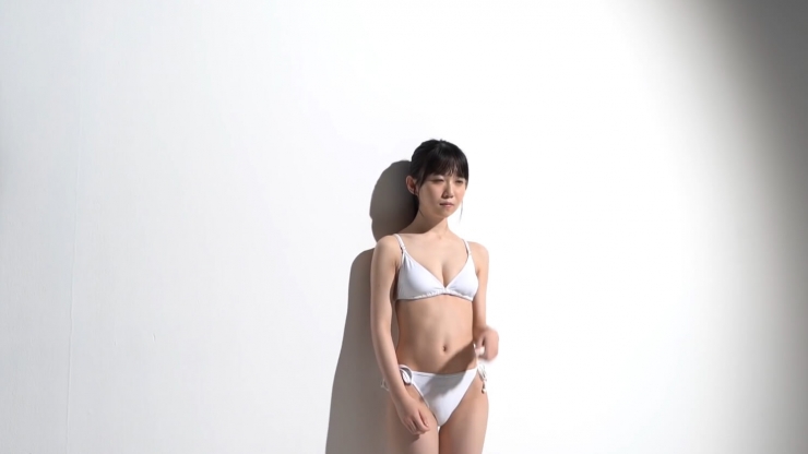 Ayumi Nii White Swimsuit White Bikini h013