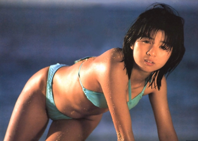 Ryoko Sano swimsuit bikini029