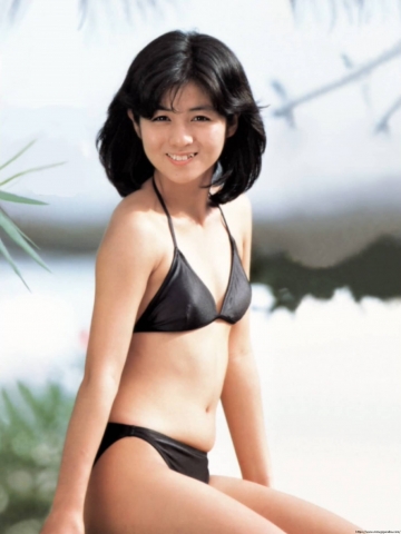 Ryoko Sano swimsuit bikini036