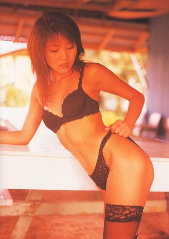 Ushikawa Toko swimsuit bikini018