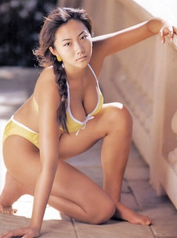 Senna Matsuda Swimsuit Bikini028