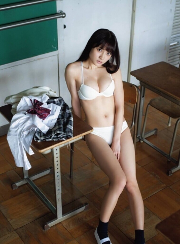 Nashiko Momozuki swimsuit bikini 33021