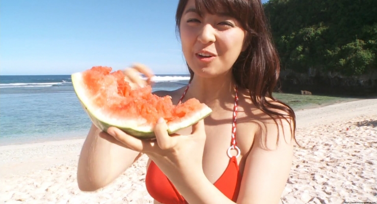 Yurina Yanagi Oranje Bikini064