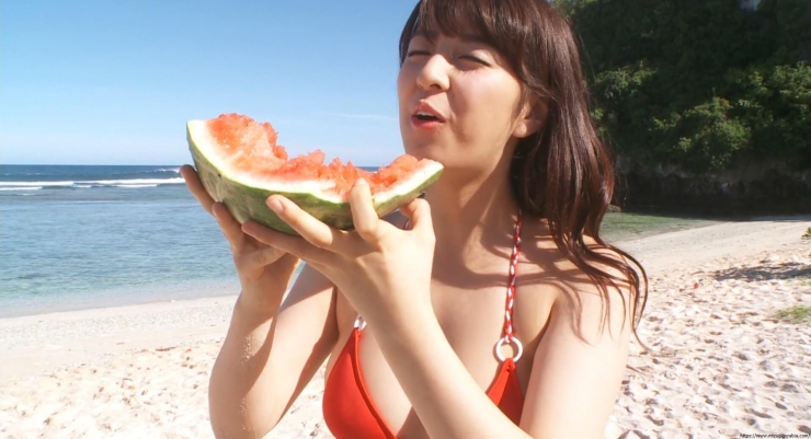 Yurina Yanagi Oranje Bikini063