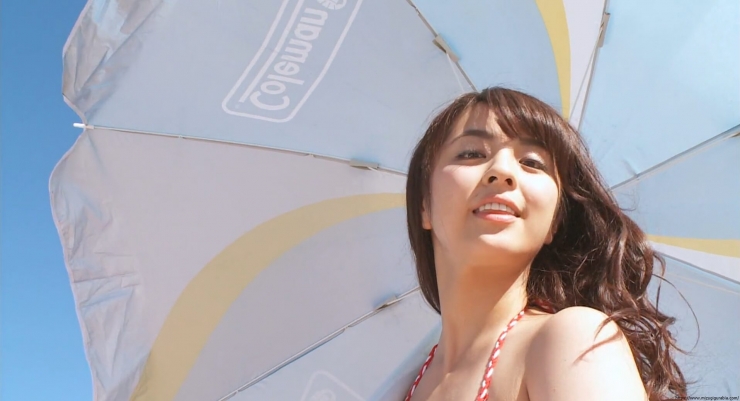 Yurina Yanagi Oranje Bikini133