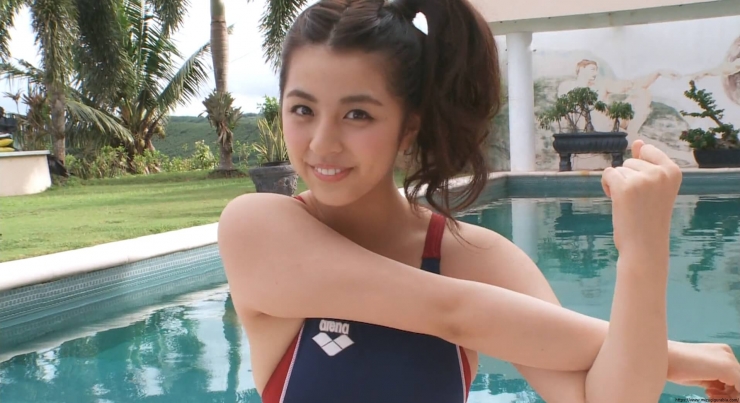 Yurina Yanagi zwempak　o012
