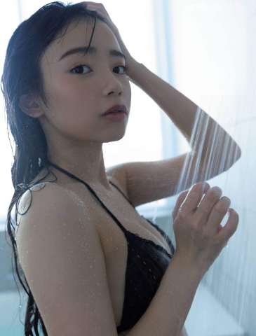 Akari Akase swimsuit bikini001