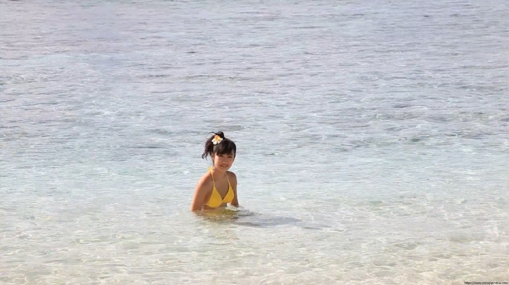 Kaede Hashimoto Yellow Bikini BeachAina misaki 26 years old nude151