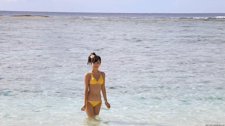 Kaede Hashimoto Yellow Bikini BeachAina misaki 26 years old nude156