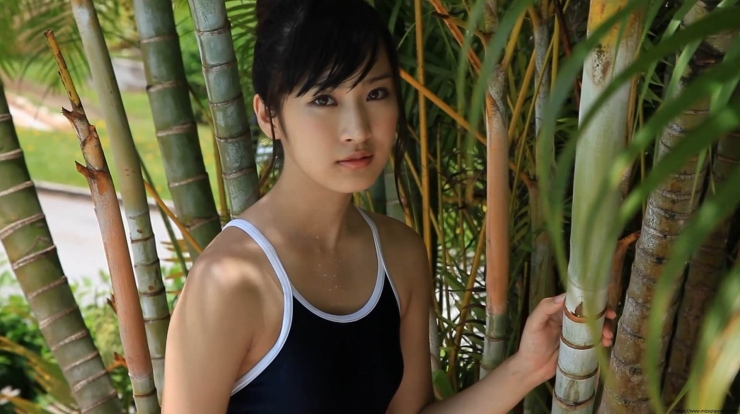Kaede Hashimoto School SwimsuitKaede Hashimoto Yellow Bikini BeachAina misaki 26 years old nude007