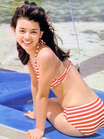 Nana Okada Swimsuit Bikini ee021