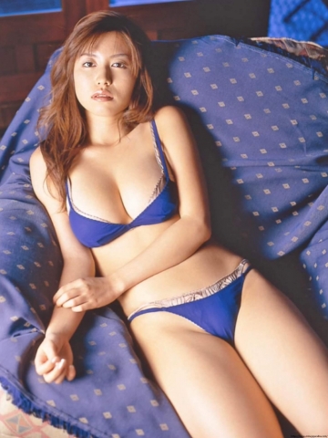 Mari Shimomura Swimsuit Bikini018