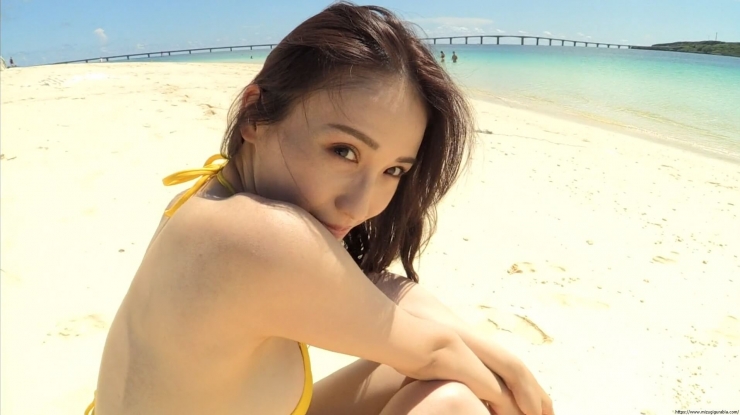 Aima Ito Yellow Bikini Beach116
