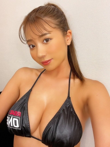 Aya Hazuki swimsuit bikini es033