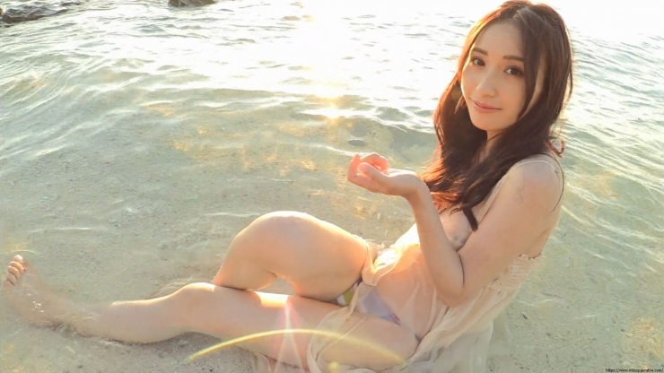 Aima Ito Sunset Beach and Her014