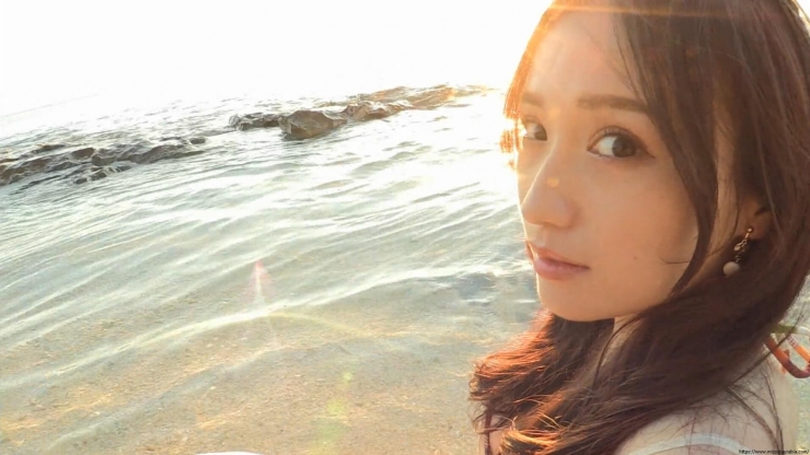 Aima Ito Sunset Beach and Her015