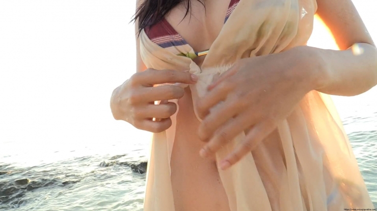 Aima Ito Sunset Beach and Her022